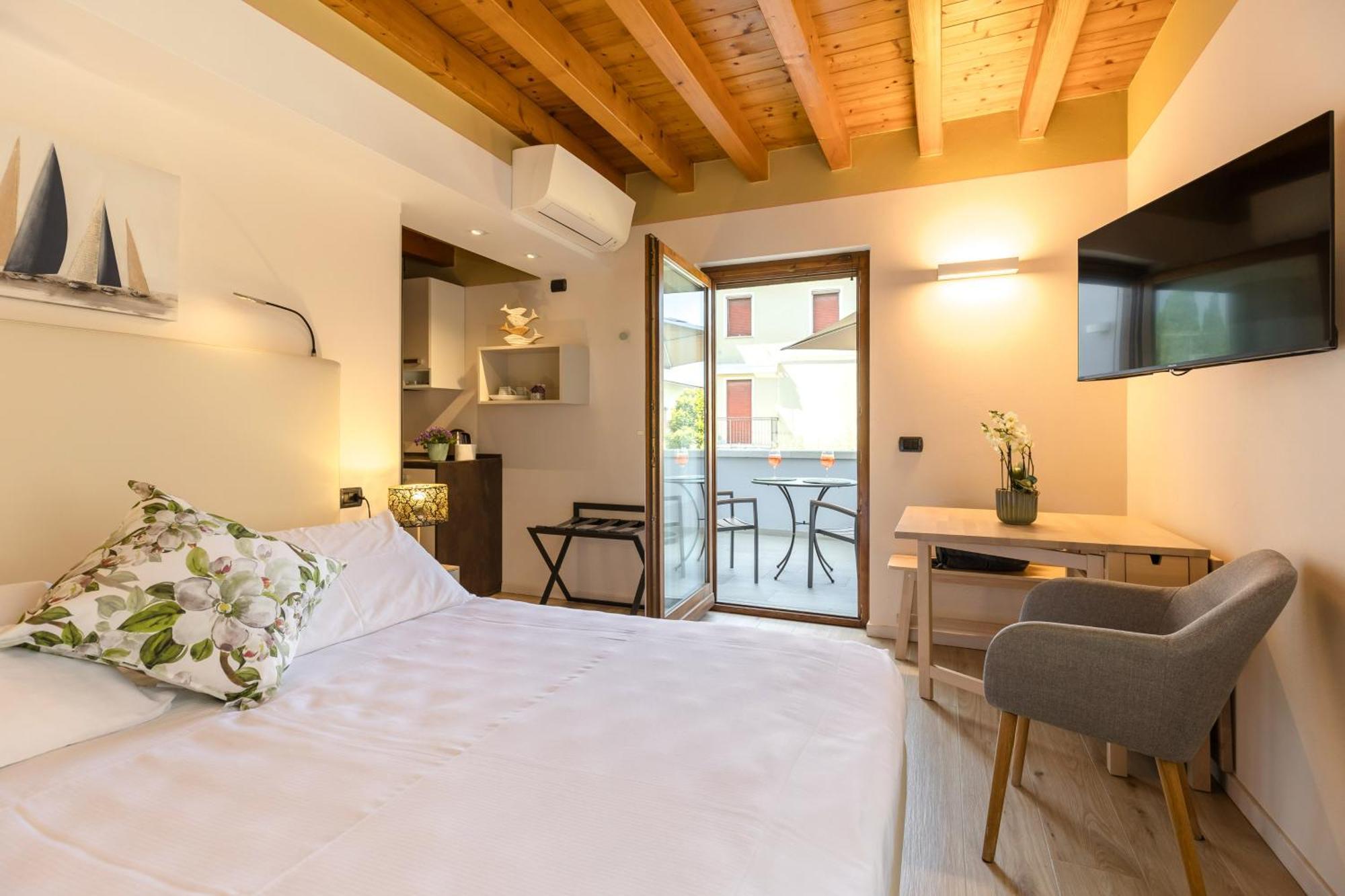 Bed and Breakfast Charming Sirmione Exteriér fotografie
