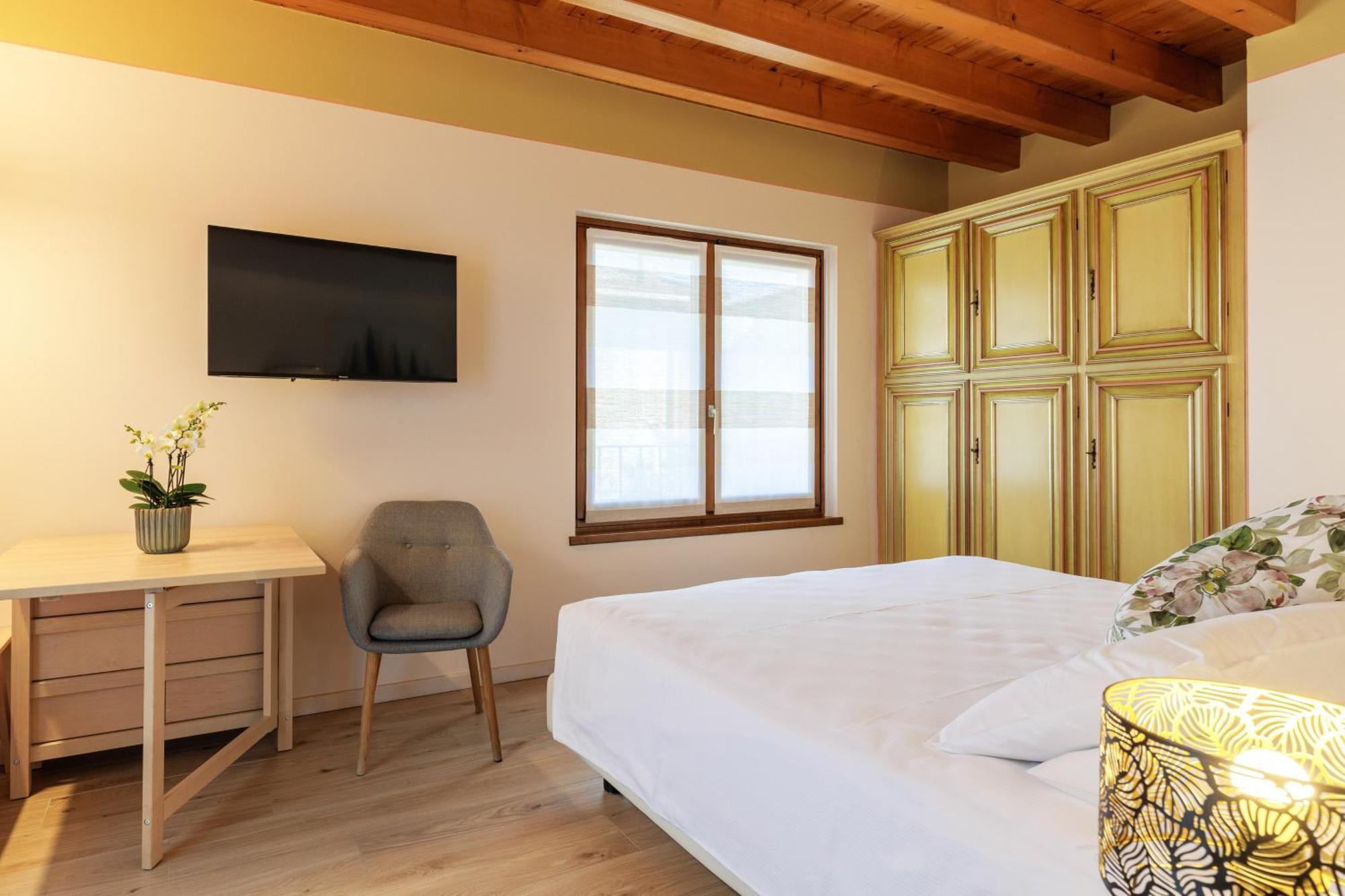Bed and Breakfast Charming Sirmione Exteriér fotografie